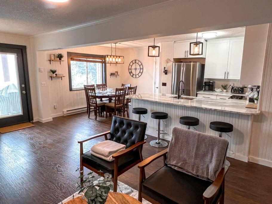 202D Summit - Completely Remodeled Modern Condo In Summit! Snowshoe Luaran gambar