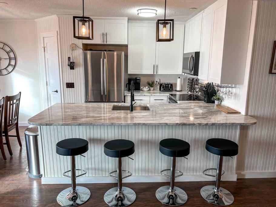 202D Summit - Completely Remodeled Modern Condo In Summit! Snowshoe Luaran gambar